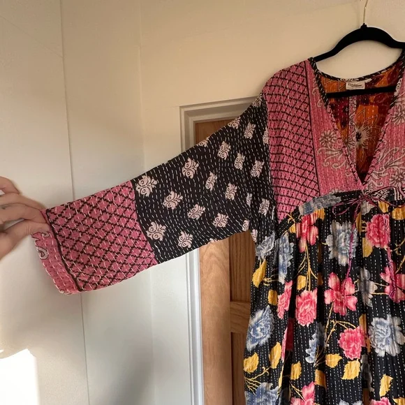 Renew Vintage Floral Kantha Luna Dress with Pink and Black Accents - Picture 4 of 5